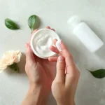 Moisturizer Brand Lokal Terbaik yang Bisa Menjaga Kelembapan Kulit Anda