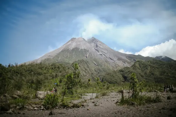 Gunung Angker di Indonesia yang Penuh Misteri dan Kisah Mistis